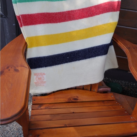 Hudson's Bay Multicolor Striped Blanket - Picture 2 of 3